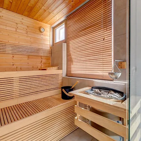 Ferienhaus 6 Schlafzimmer Mit Sauna Unserusedom Ostseebad Koserow Insel Usedom Exterior photo